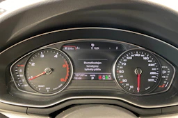 Musta Audi A4 2019 kuva 15.