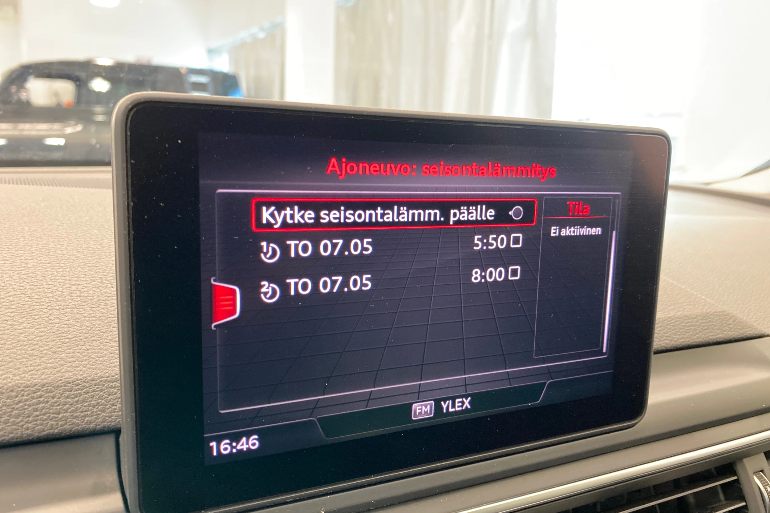 Musta Audi A4 2019 kuva 19.