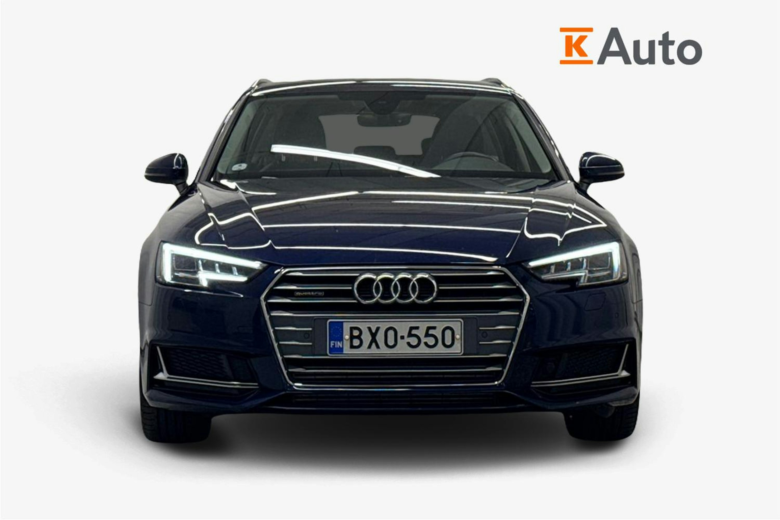 Sininen Audi A4 2019 kuva 5.