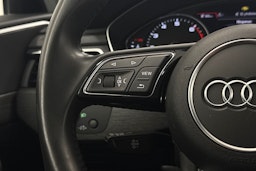 Sininen Audi A4 2019 kuva 16.
