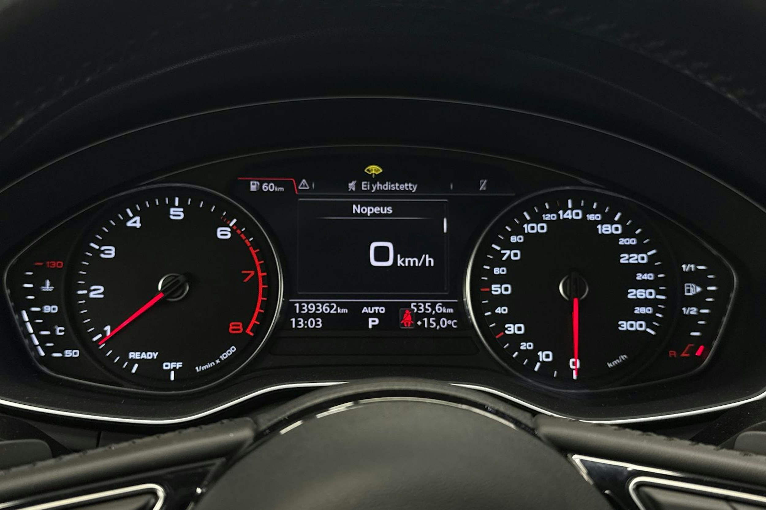 Sininen Audi A4 2019 kuva 17.