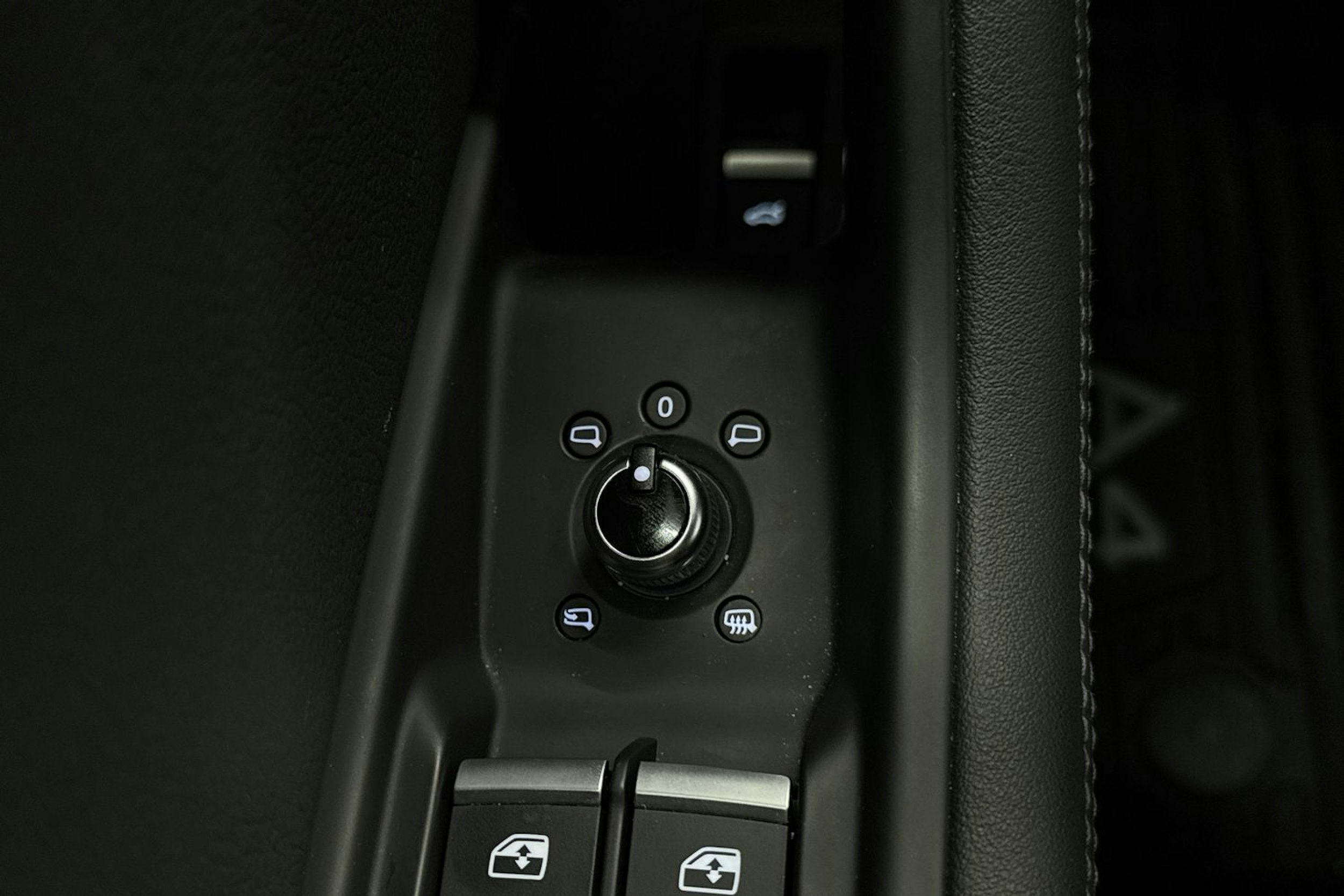 Sininen Audi A4 2019 kuva 19.