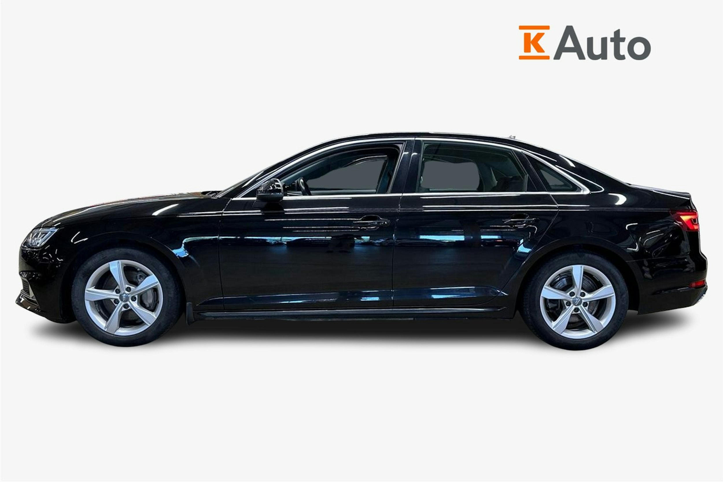 musta Audi A4 2019 kuva 6.