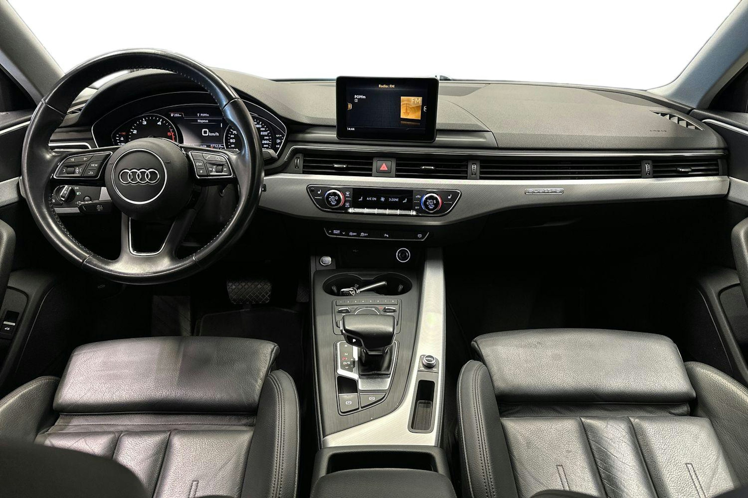 musta Audi A4 2019 kuva 9.