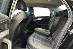 musta Audi A4 2019 kuva 10.