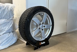 musta Audi A4 2019 kuva 13.