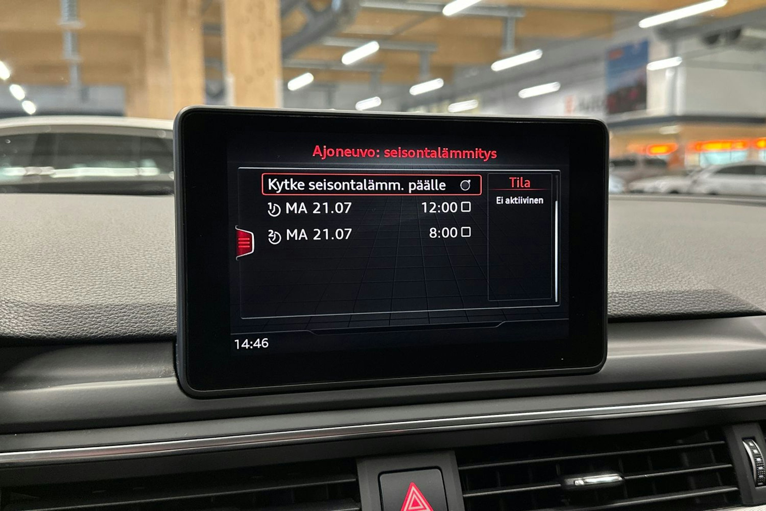 musta Audi A4 2019 kuva 21.