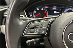 musta Audi A4 2019 kuva 30.