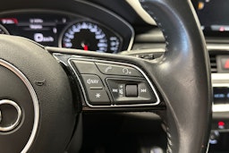 musta Audi A4 2019 kuva 31.