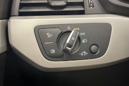 musta Audi A4 2019 kuva 13.