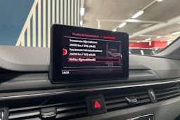Punainen Audi A4 2019 kuva 27.