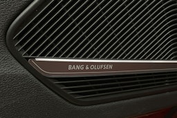 Punainen Audi A4 2019 kuva 36.