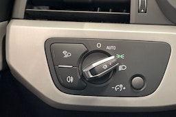 harmaa Audi A4 2019 kuva 18.