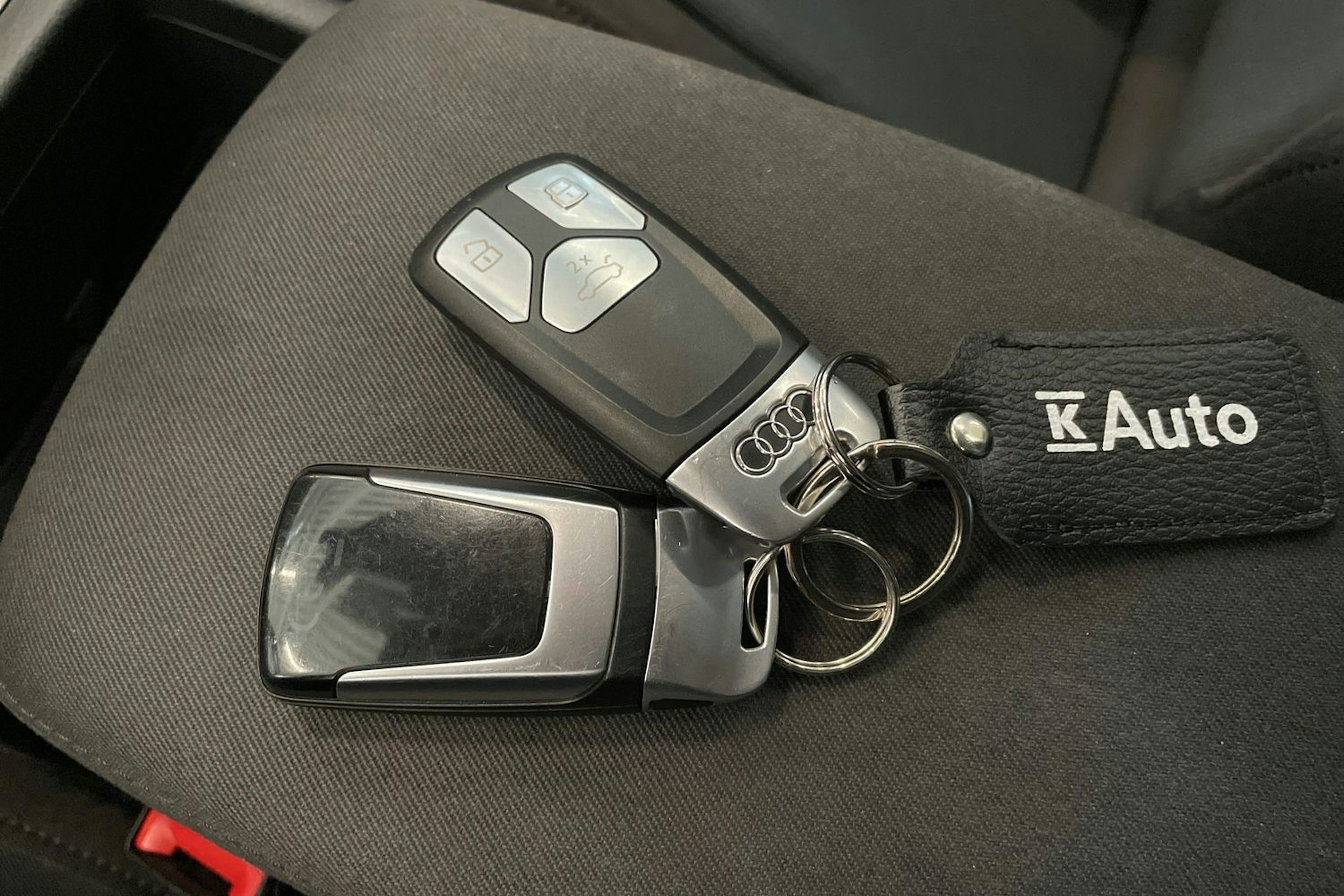 harmaa Audi A4 2019 kuva 30.