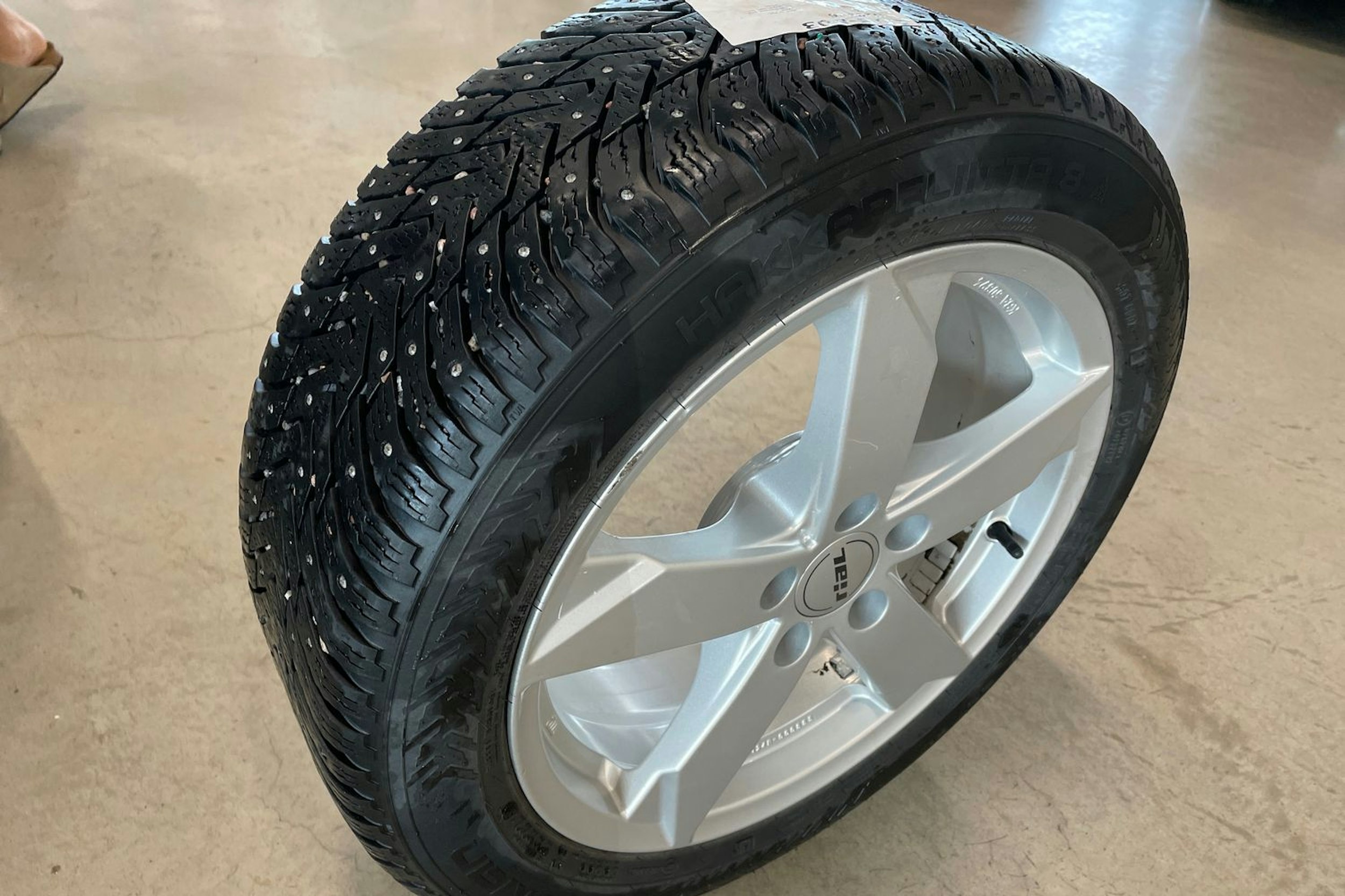 harmaa Audi A4 2019 kuva 35.