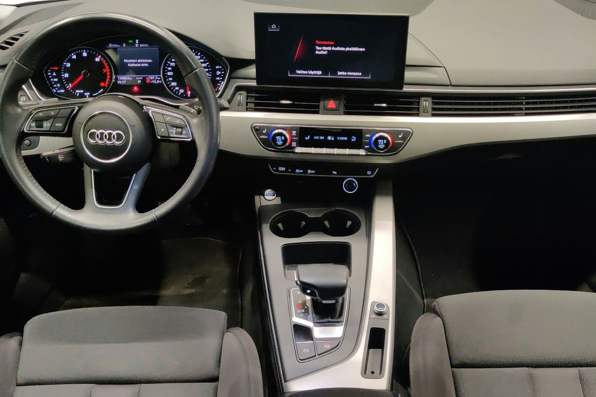valkoinen Audi A4 2019 kuva 9.