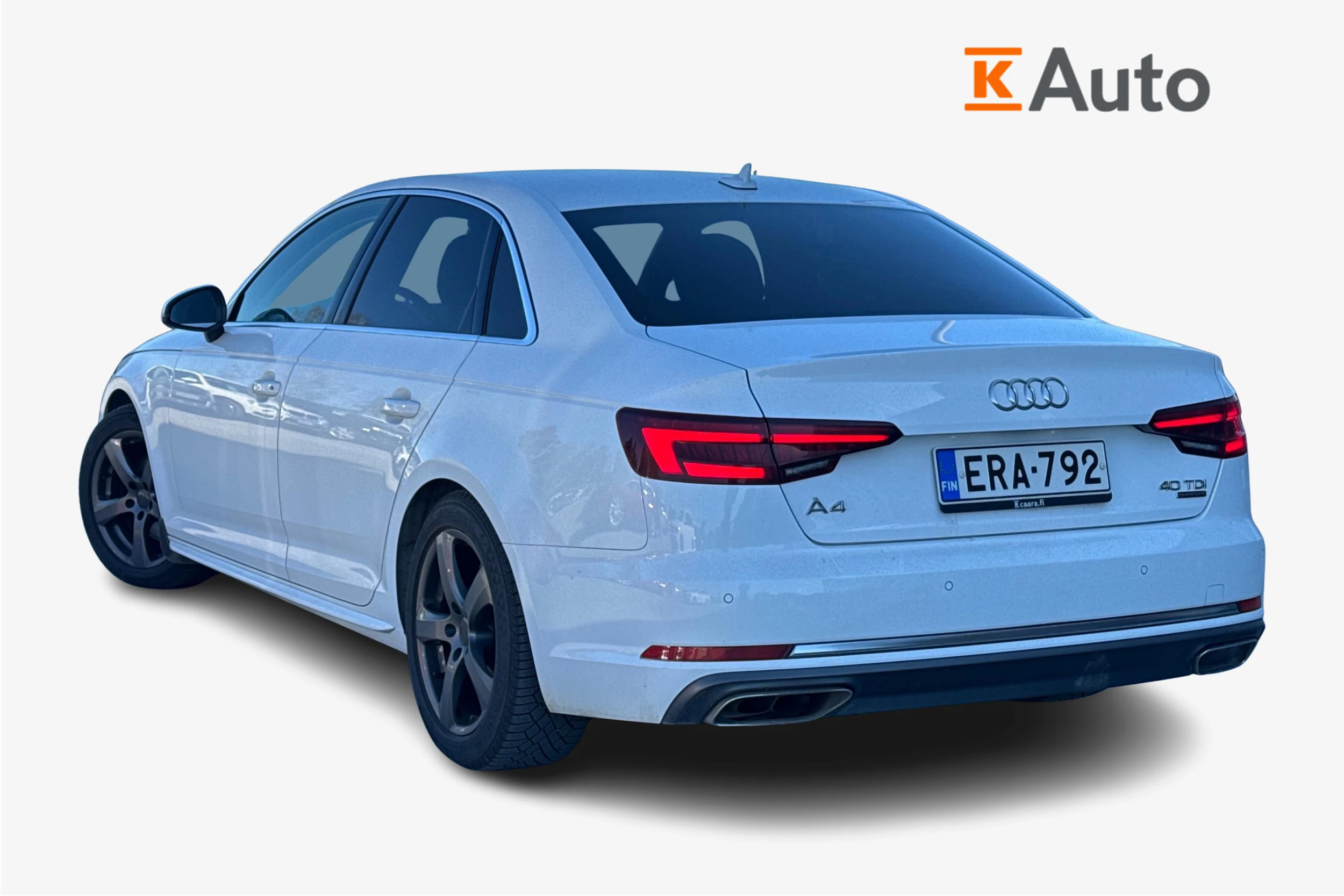 valkoinen Audi A4 2019 kuva 2.