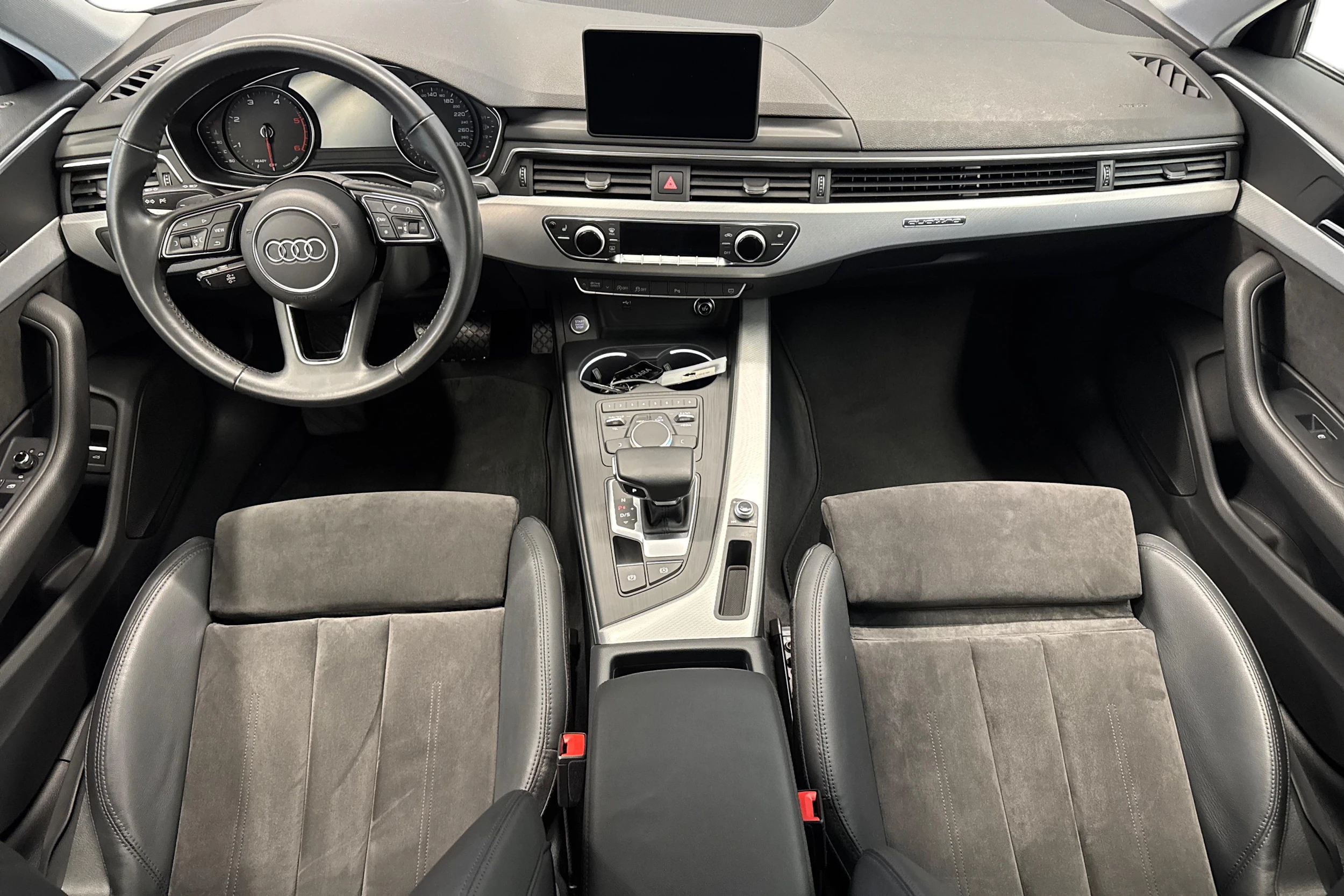 valkoinen Audi A4 2019 kuva 9.