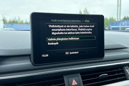punainen Audi A4 2019 kuva 16.
