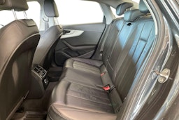 harmaa Audi A4 2019 kuva 10.