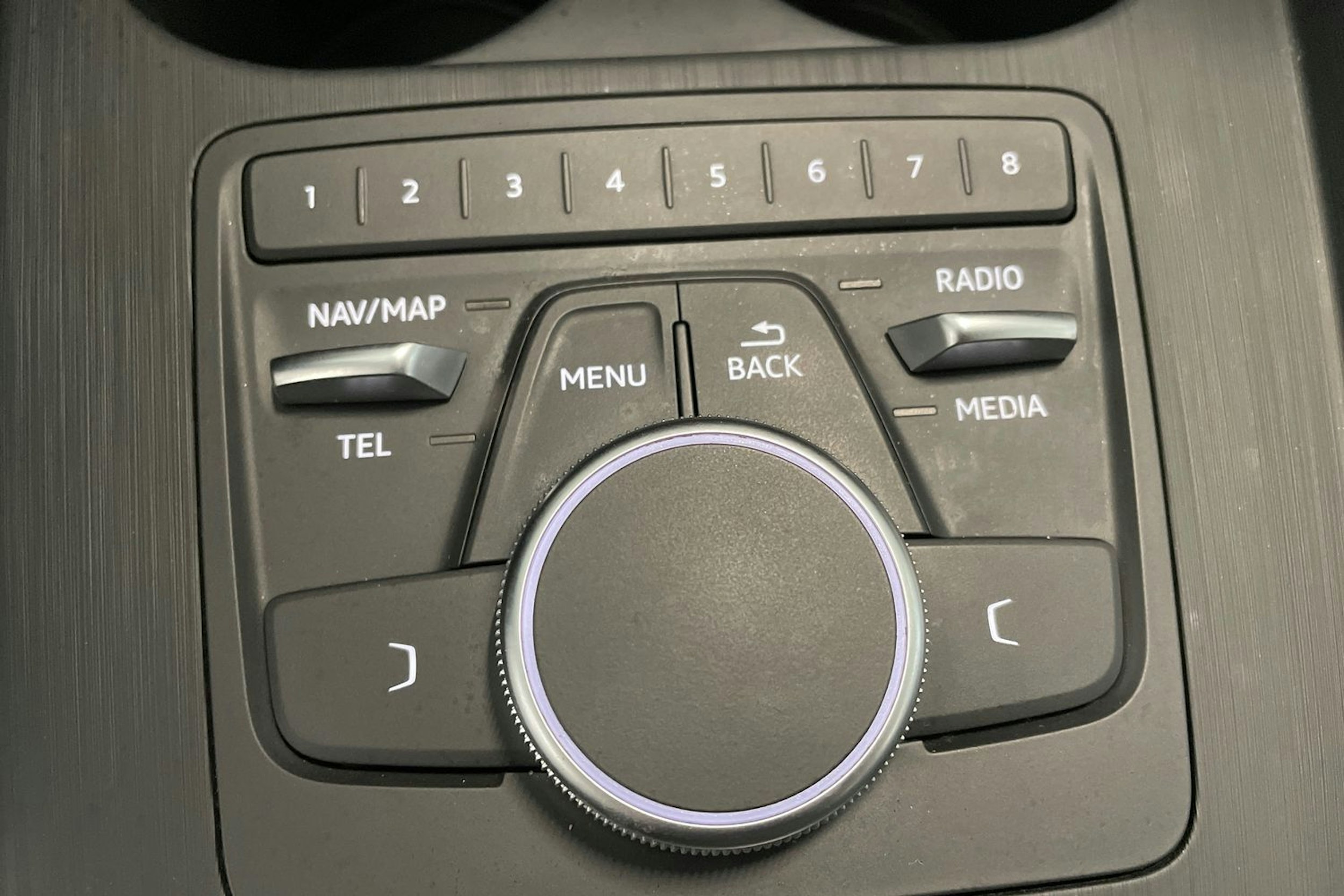 harmaa Audi A4 2019 kuva 30.