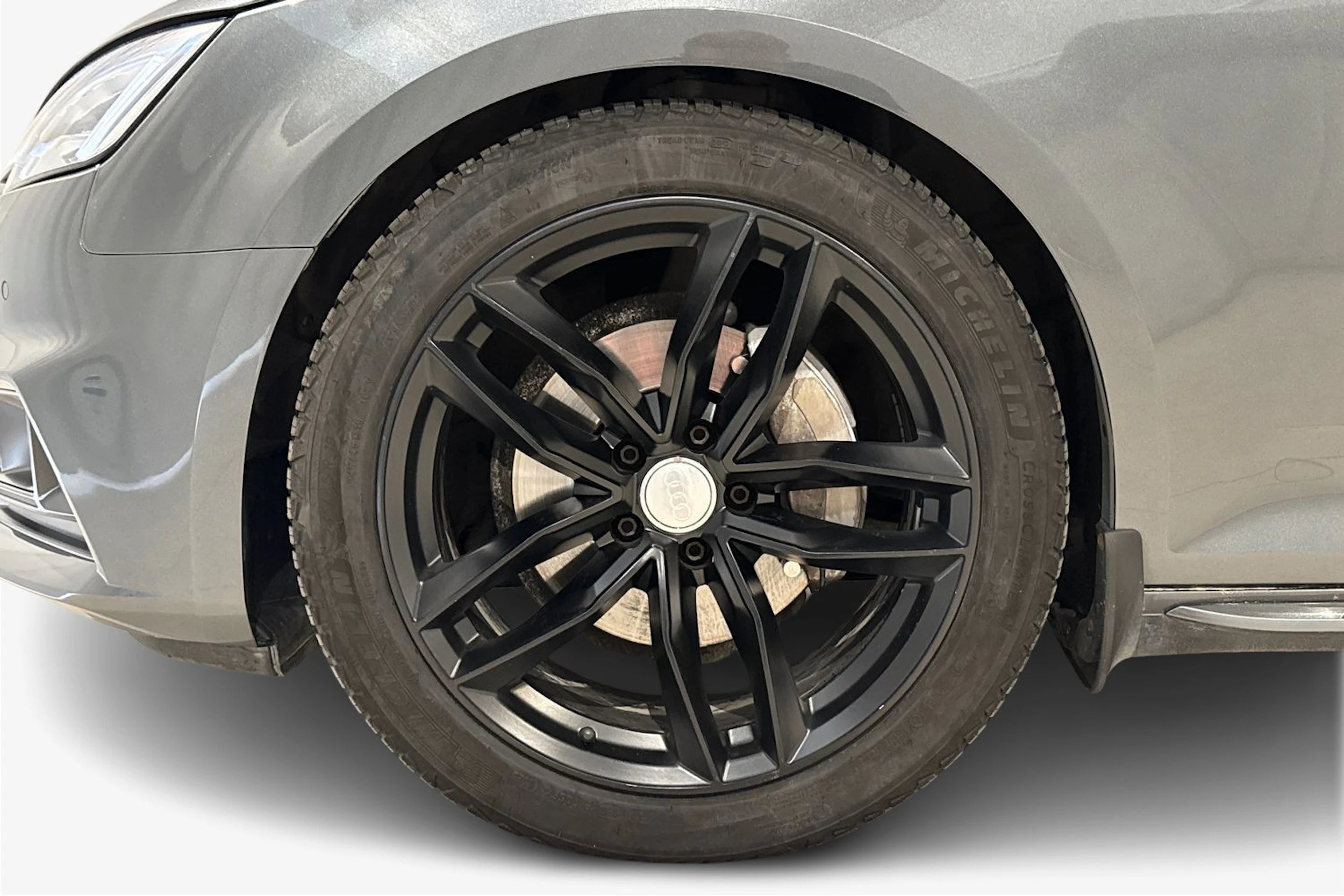 met. harmaa Audi A4 2019 kuva 12.