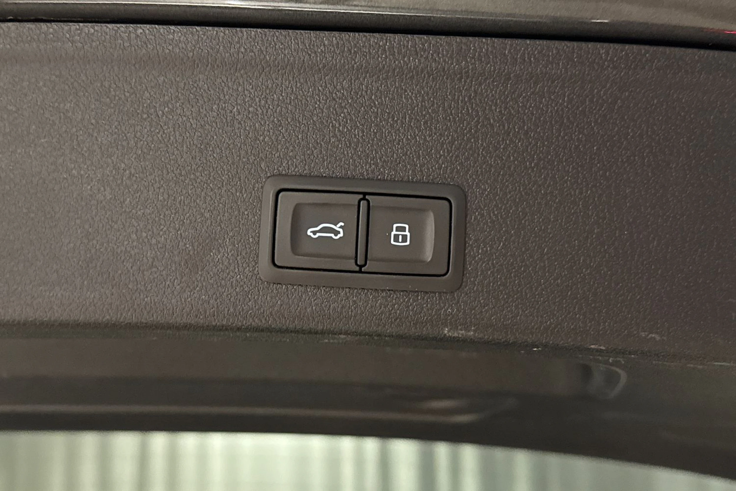 met. harmaa Audi A4 2019 kuva 18.