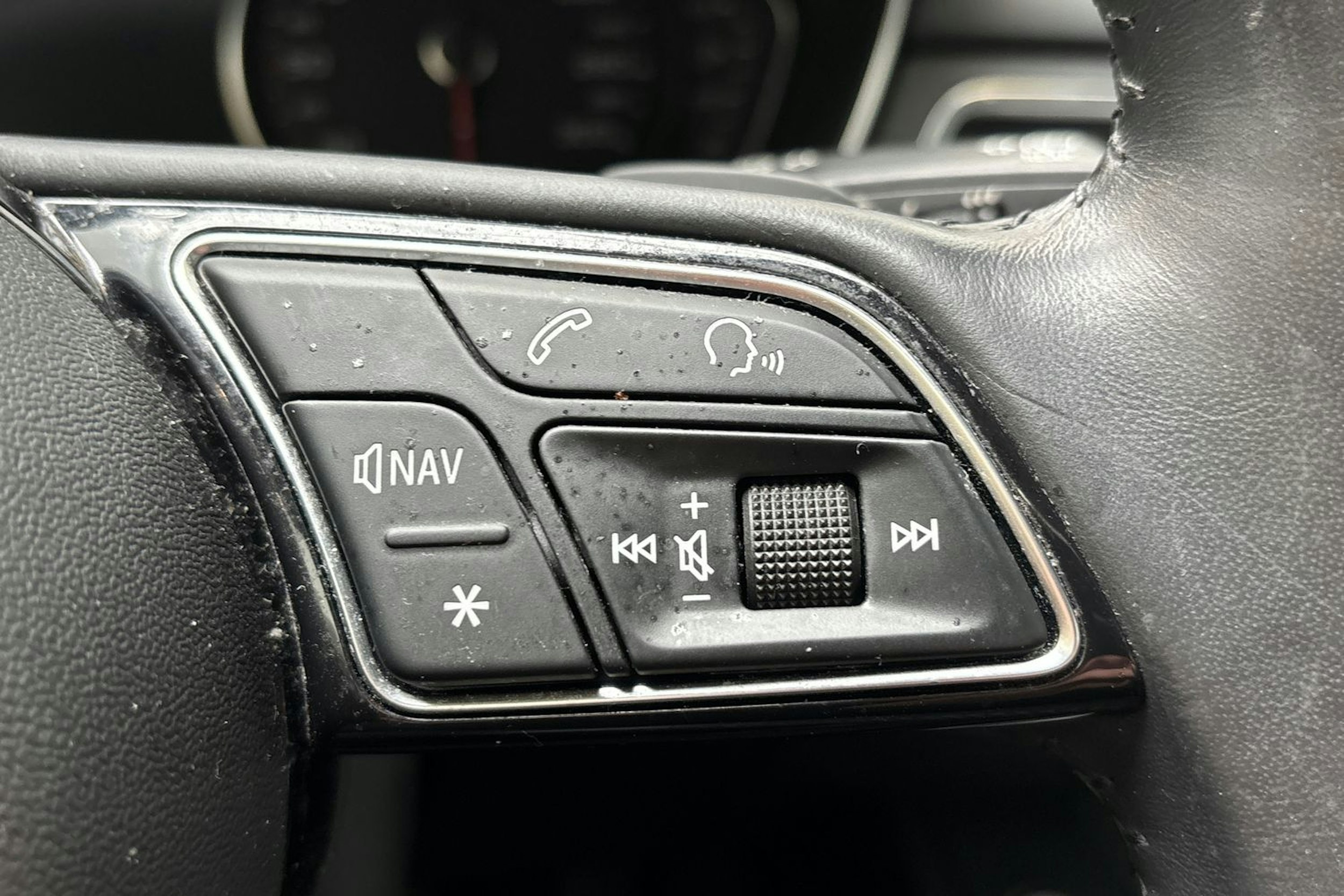 valkoinen Audi A4 2019 kuva 23.