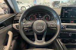 valkoinen Audi A4 2020 kuva 12.