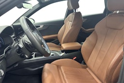 Sininen Audi A4 2019 kuva 11.