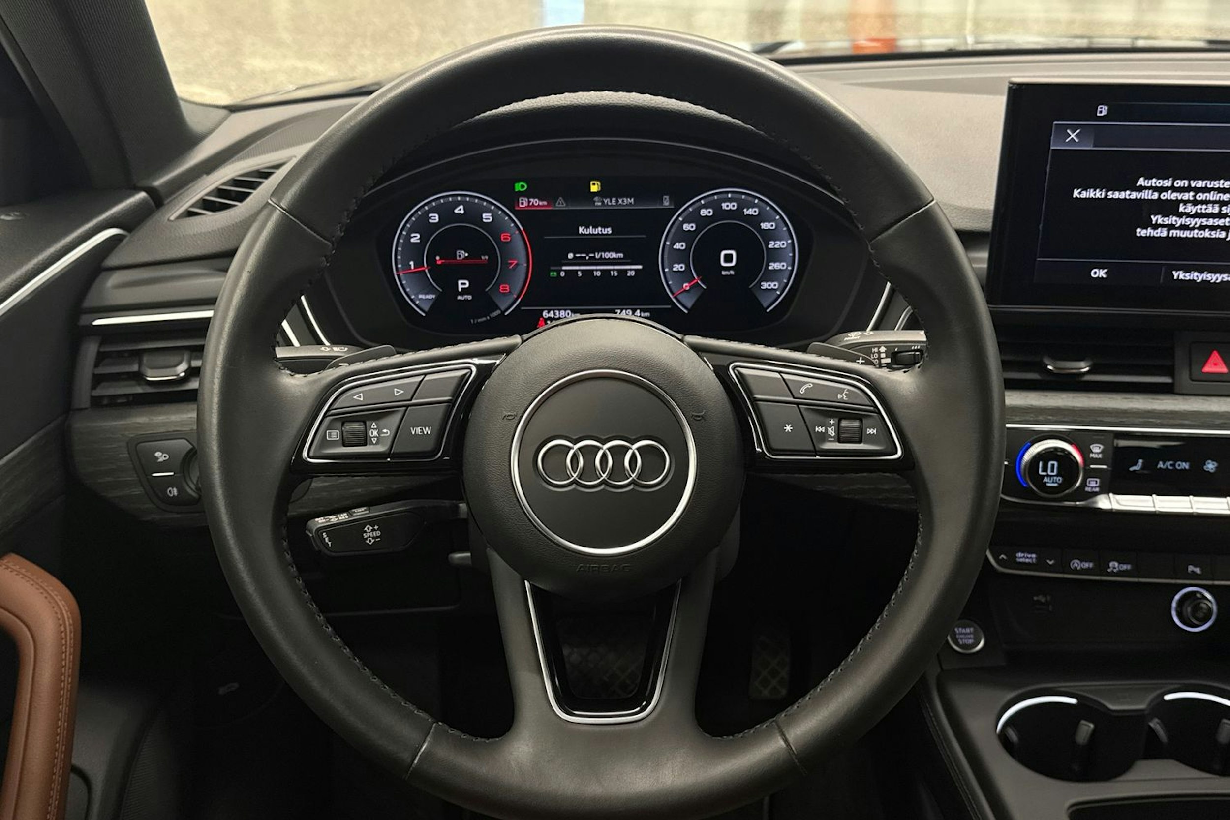 Sininen Audi A4 2019 kuva 14.