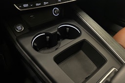 Sininen Audi A4 2019 kuva 34.