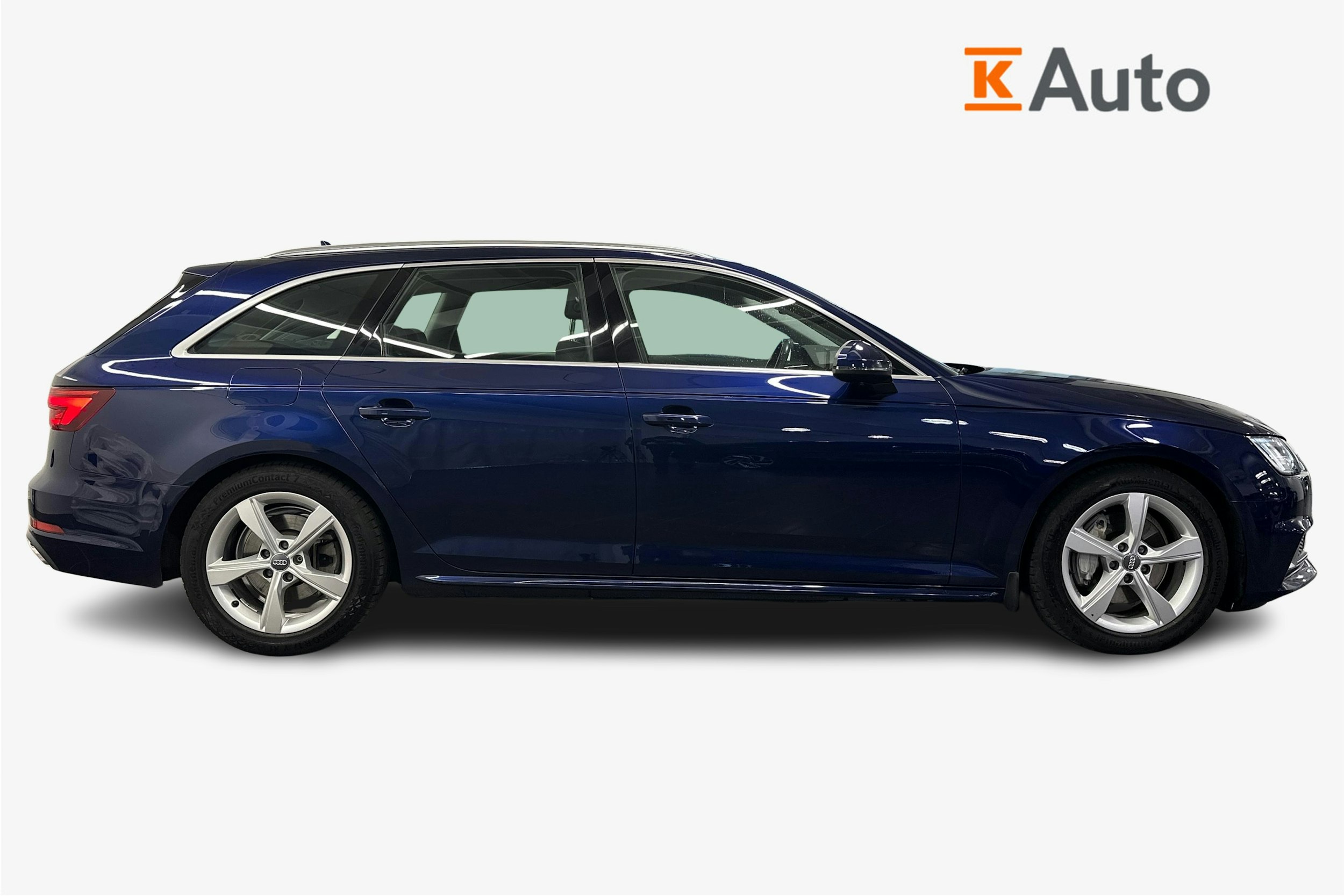 Sininen Audi A4 2019 kuva 5.