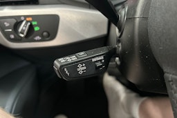 Valkoinen Audi A4 2019 kuva 21.
