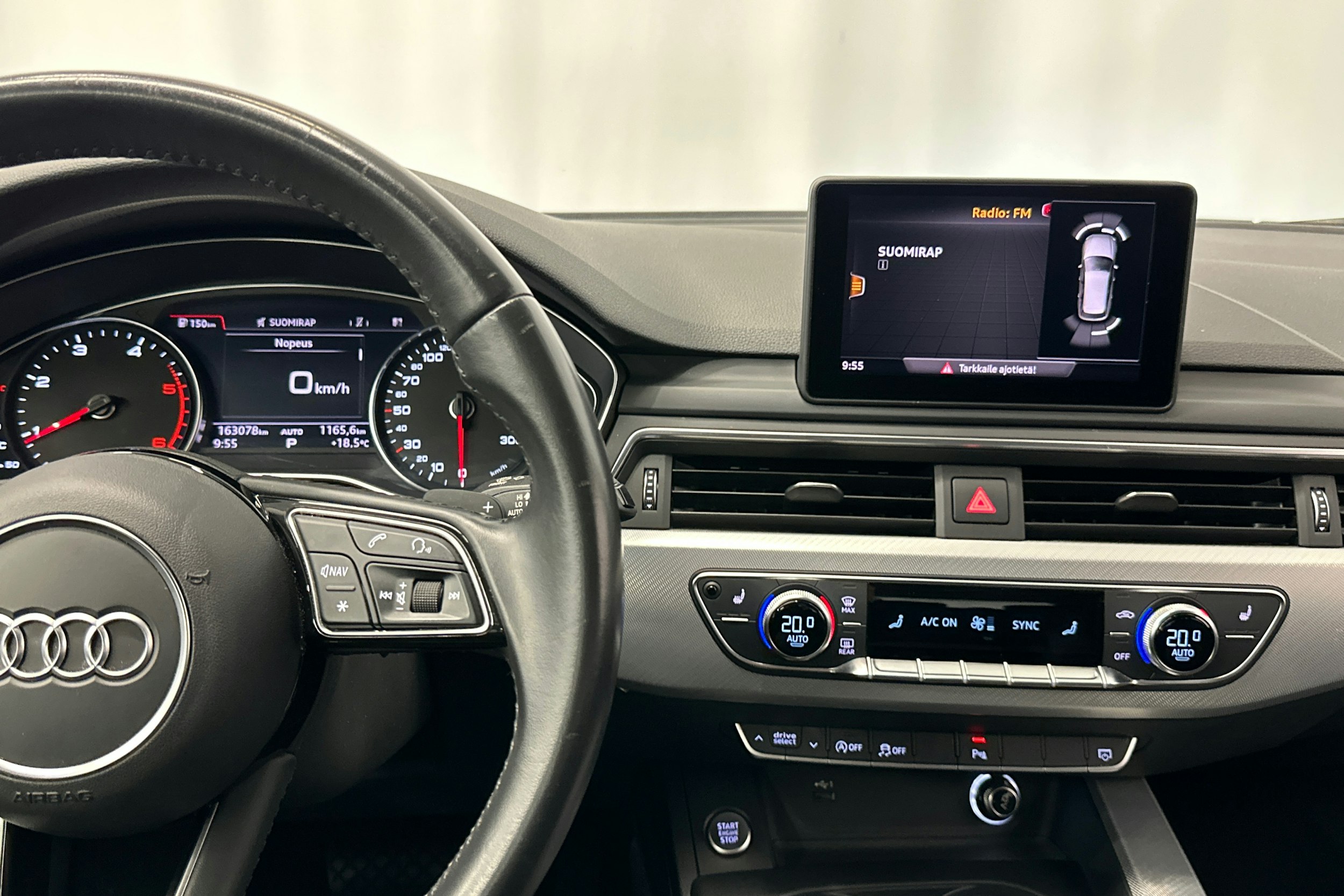 harmaa Audi A4 2019 kuva 20.