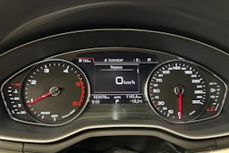harmaa Audi A4 2019 kuva 21.