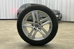 harmaa Audi A4 2019 kuva 35.