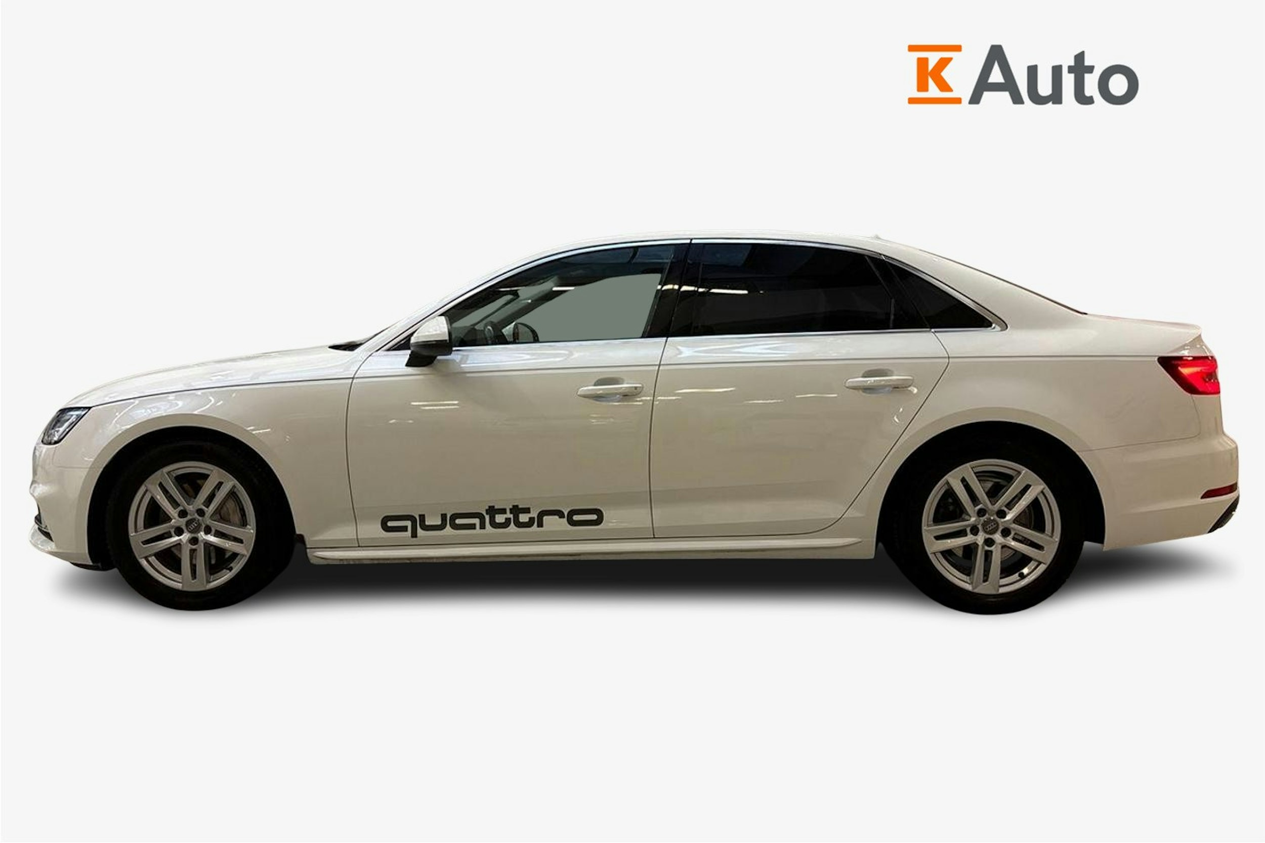 valkoinen Audi A4 2019 kuva 6.