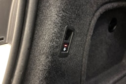 valkoinen Audi A4 2019 kuva 27.