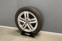 valkoinen Audi A4 2019 kuva 14.