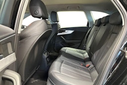 musta Audi A4 2019 kuva 10.