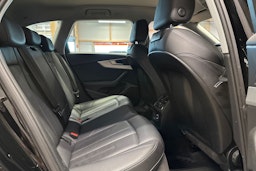 musta Audi A4 2019 kuva 16.