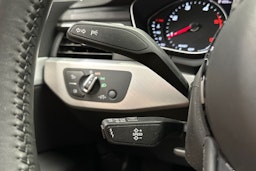 musta Audi A4 2019 kuva 26.