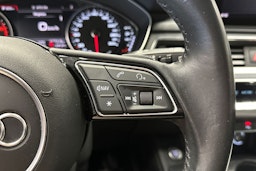 musta Audi A4 2019 kuva 29.