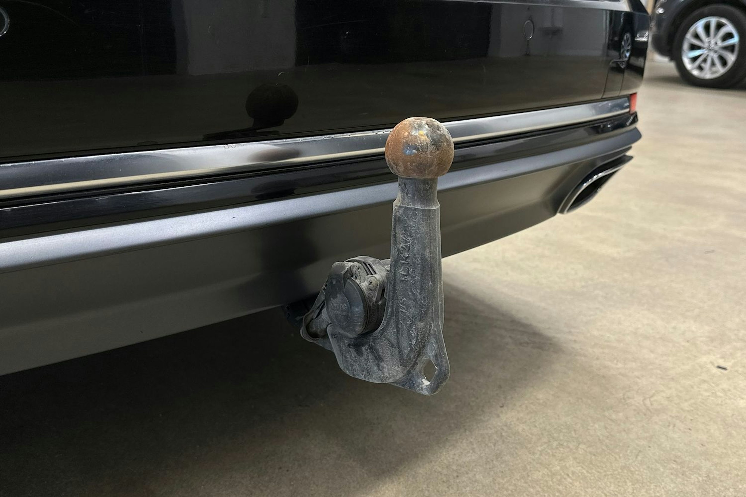musta Audi A4 2019 kuva 34.
