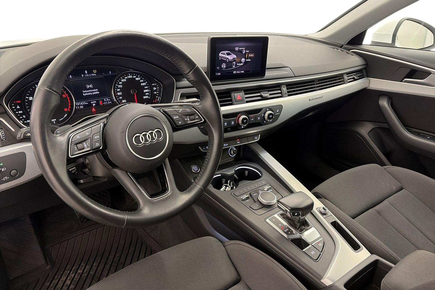 Audi A4 2019, kuva 6/30