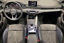 punainen Audi A4 2019 kuva 9.