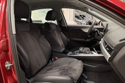 punainen Audi A4 2019 kuva 29.