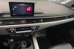 Musta Audi A4 2019 kuva 22.