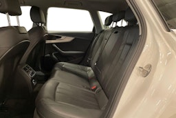 valkoinen Audi A4 2019 kuva 10.